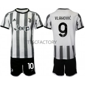 Koszulka Juventus Vlahovic 9 Dziecięcy Domowe Stroje Piłkarskie 2022/23 Krótki Rękaw